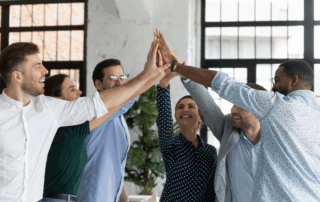In today’s competitive job market, businesses are increasingly leveraging data analytics to enhance employee benefits engagement, ensuring that workers fully utilize available resources. Traditional benefits programs often suffer from low participation rates due to lack of awareness, complexity, or misalignment with employee needs. By integrating data-driven insights, companies can personalize benefits offerings, improve communication strategies, and maximize employee satisfaction while optimizing costs.